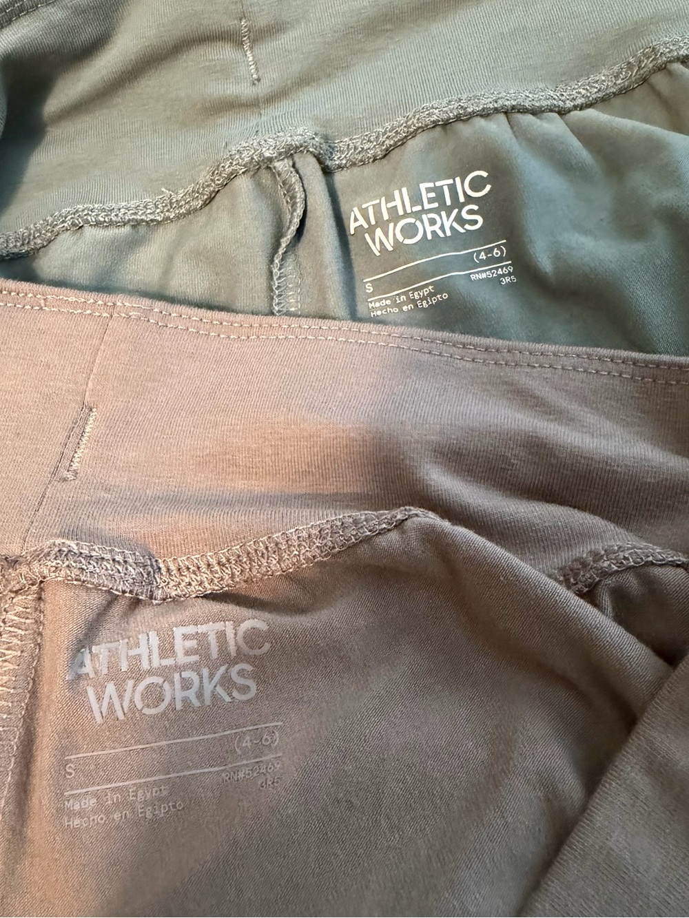 ATHLETIC WORKS Knit Capri Length Drawing Pants (4 Pairs) Size Small - Picture 13 of 14